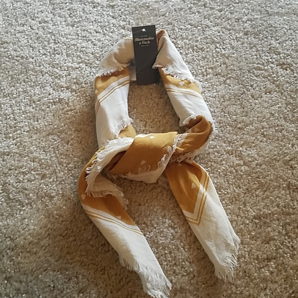 Brand New Abercrombie scarf/bandana